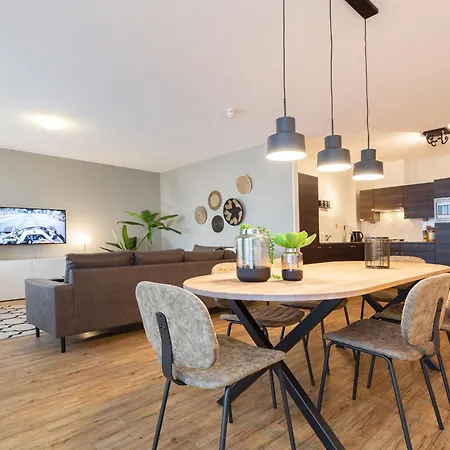 Apartment Luxury 3 In Scheveningen