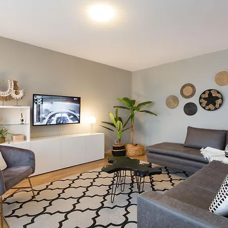 Luxury 3 In Scheveningen *